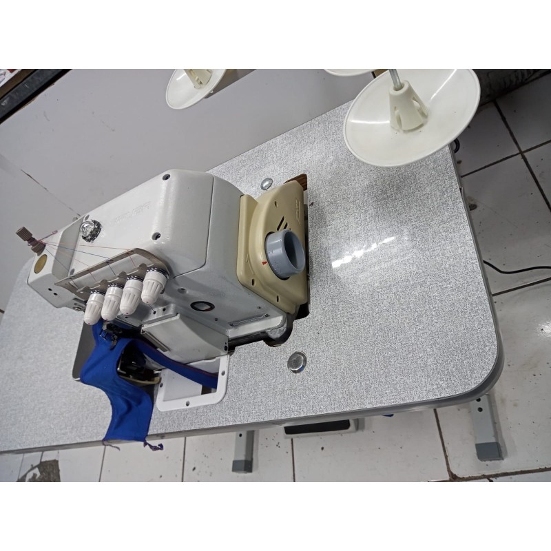 Máquina Overlok Ponto Cadeia Convencional 110/220v - Modelo 737K Siruba 514m2-24 usada Máquina Overlok Ponto Cadeia Convencional 110/220v - Modelo 737K Siruba 514m2-24 usada