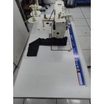MÁQUINA PESPONTADEIRA 2 AGULHAS ALTERNADA LANÇADEIRA PEQUENA SUN STAR KM-797 MOTOR CONVENCIONAL 110/220V USADA