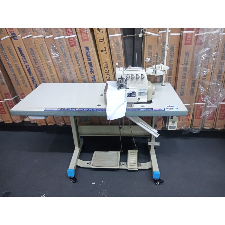 Máquina Overlock Ponto Cadeia Jack Jk-804d Direct Drive 220v Usada