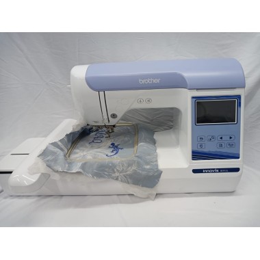 Máquina De Bordar Be915l Brother Semi Nova 110/220v 127/220v 