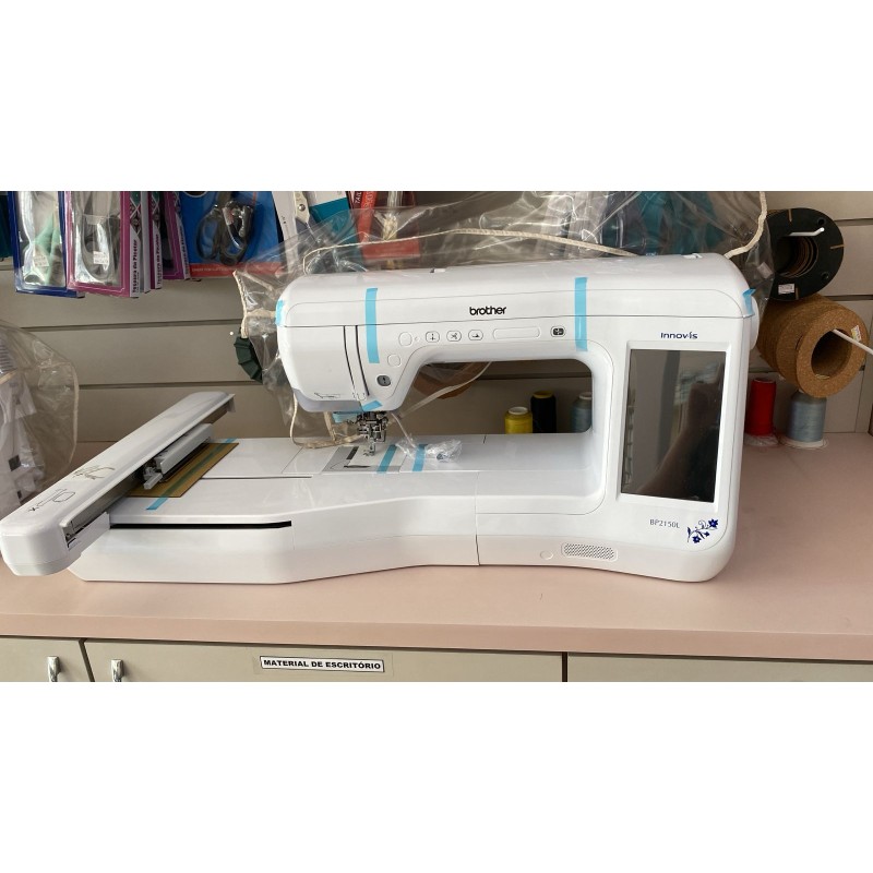 Máquina de bordado profissional BP2150L BROTHER Máquina de bordado profissional BP2150L BROTHER