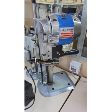 Máquina de corte 8'' Brute class 688