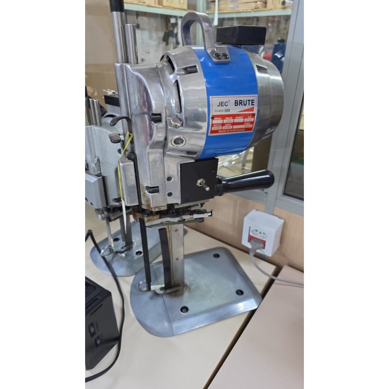 Máquina de corte 8'' Brute class 688 Máquina de corte 8'' Brute class 688