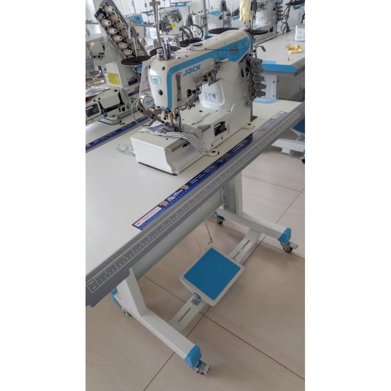 MÁQUINA GALONEIRA PLANA ELETRÔNICA W5E-UT-01GBx364/Z JACK 220V MÁQUINA GALONEIRA PLANA ELETRÔNICA W5E-UT-01GBx364/Z JACK 220V